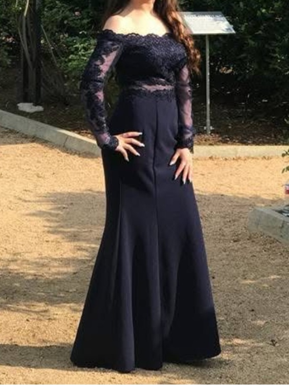 Elegant Off-Shoulder Navy Lace Evening Gown